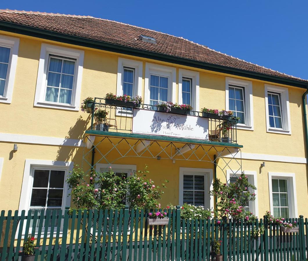 Hotel Pension Alte Muehle Klosterneuburg Eksteriør bilde